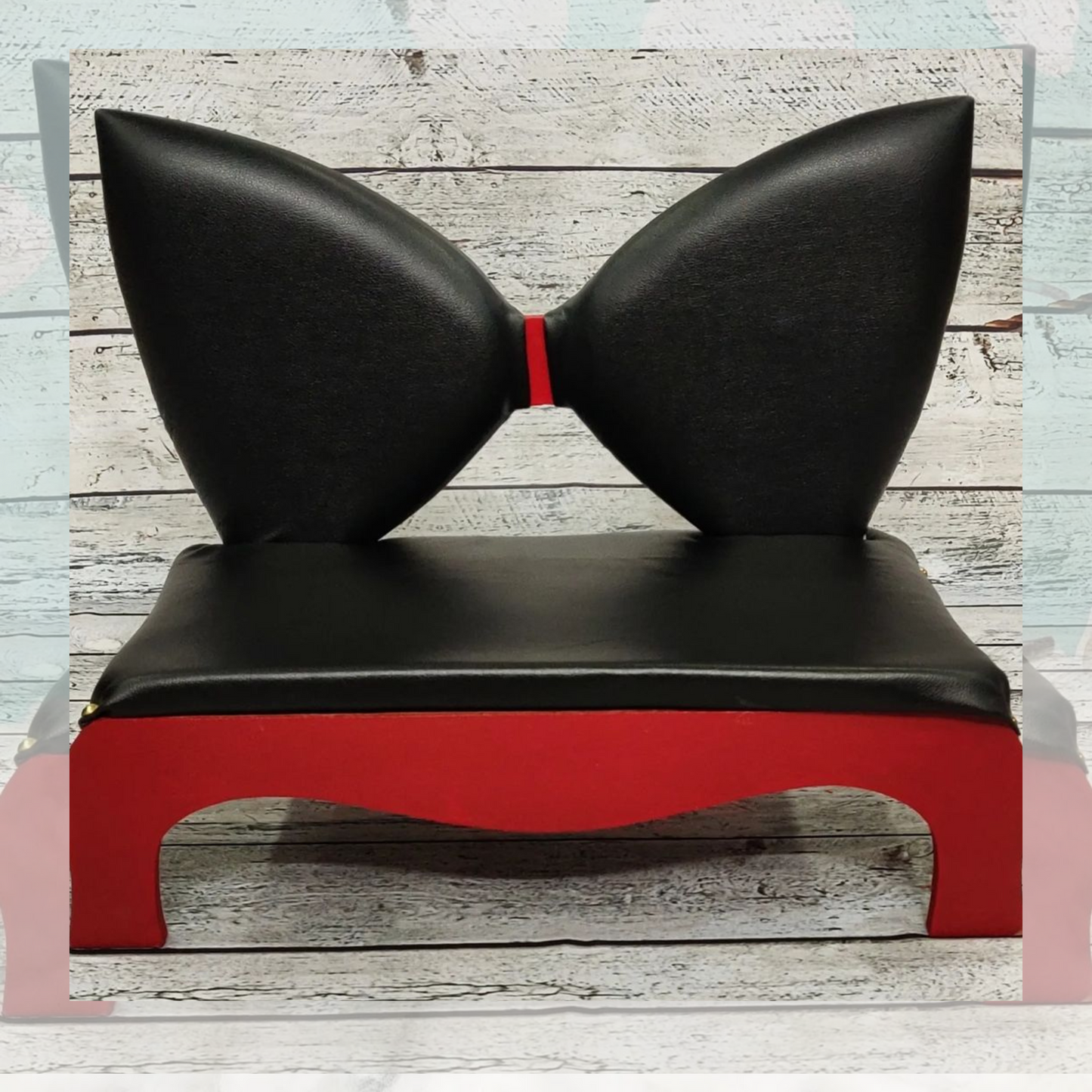 Bow sofa