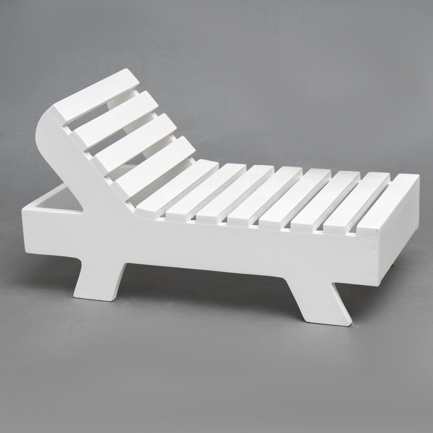 Wooden Beach Bench Baby Prop for Photoshoots | Perfect for Beach-Themed Baby Photography
