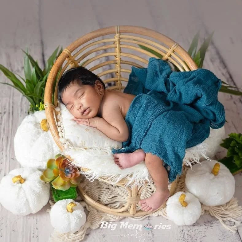Papasan Chair