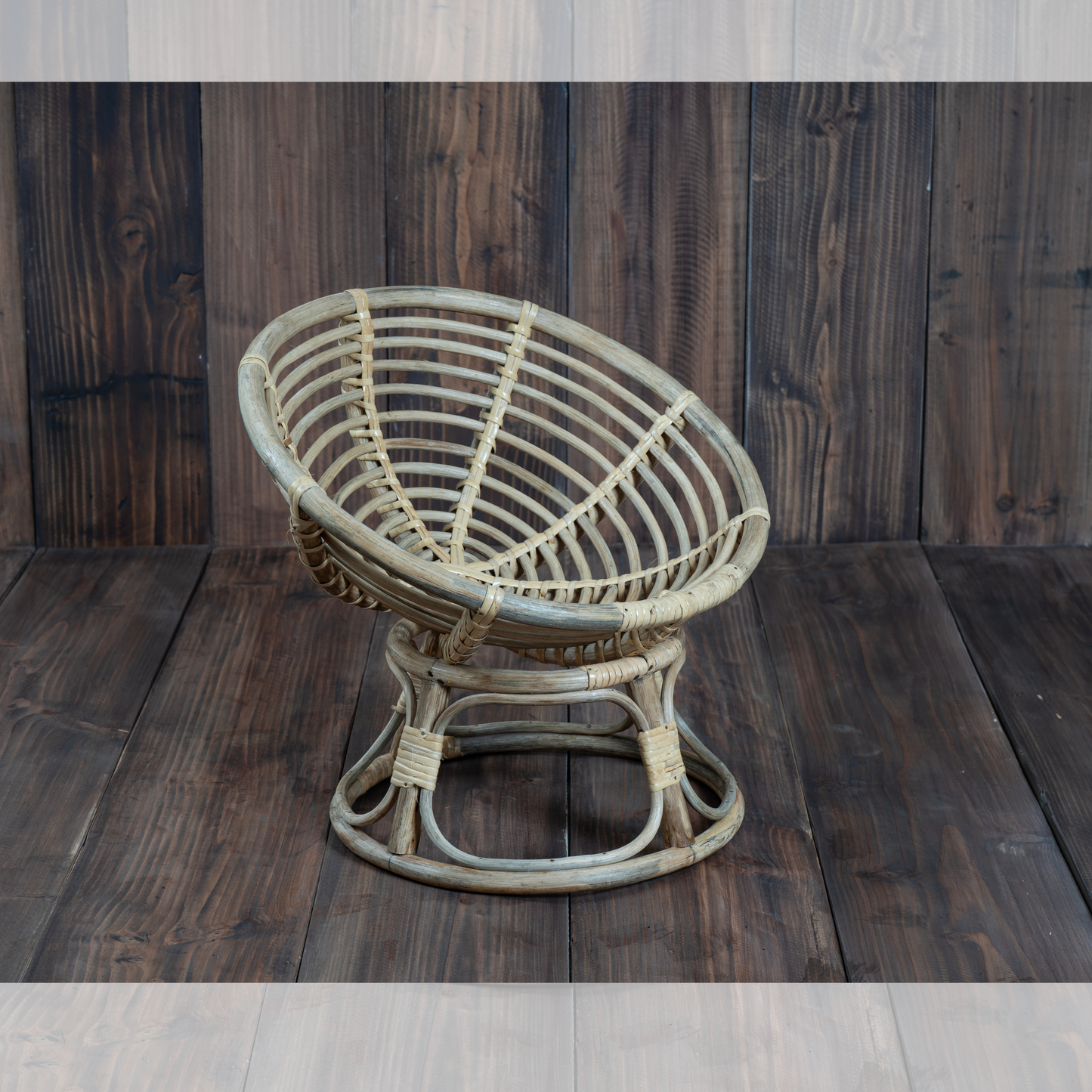 Papasan Chair