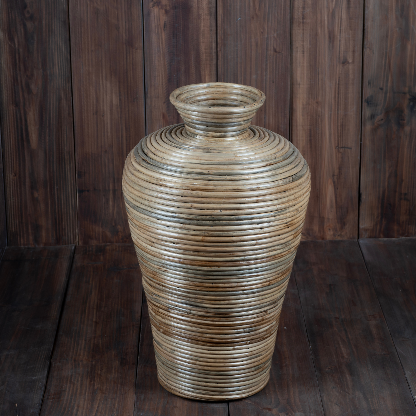 Cane Vase Type 1