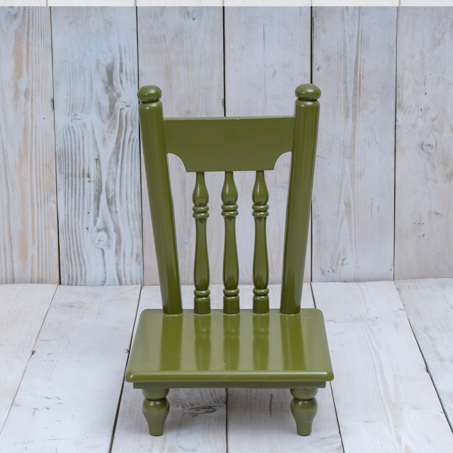 Wooden Classic Chair