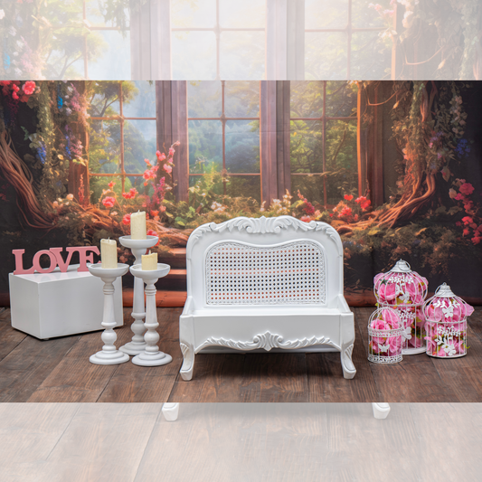 Royal sofa theme