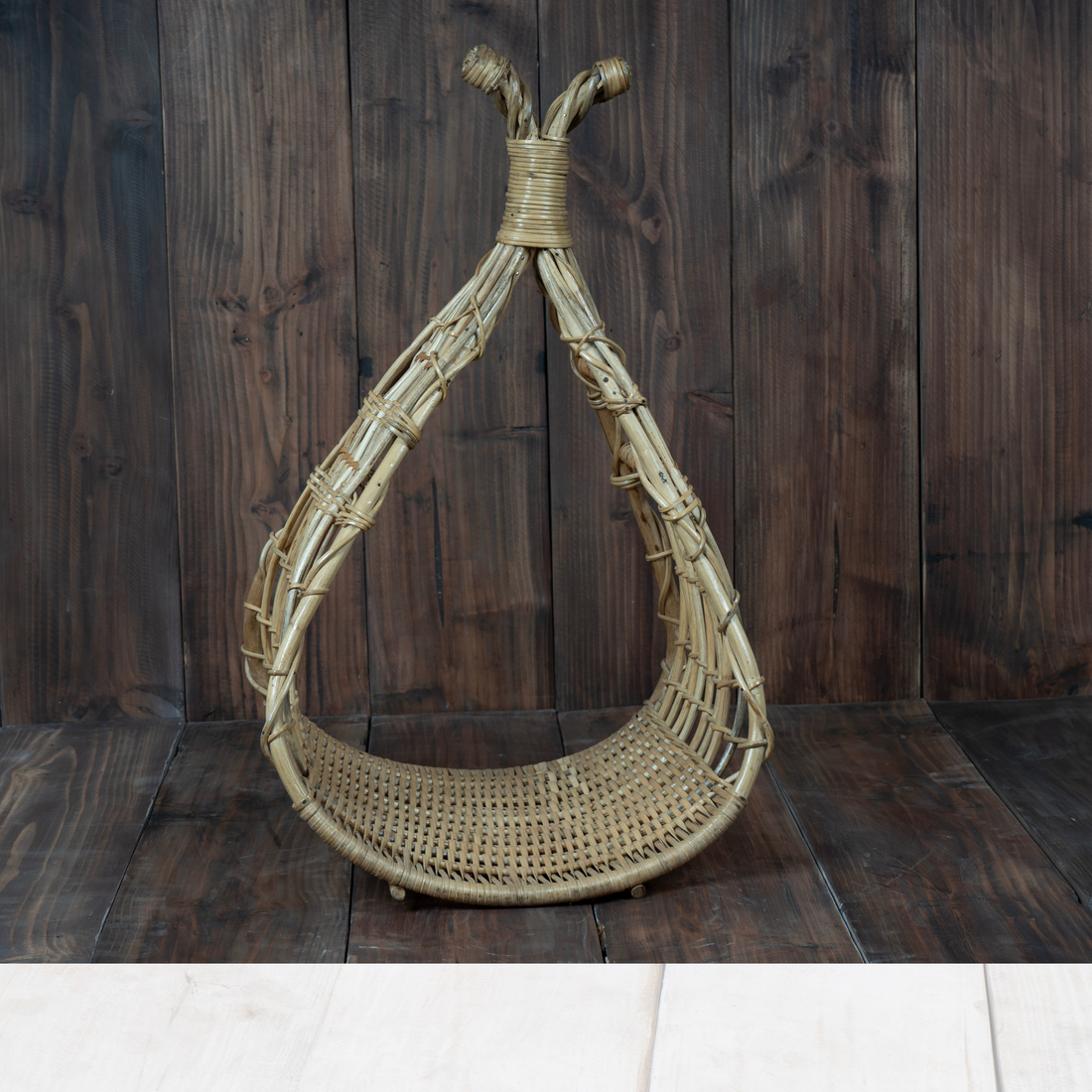 Cane Drop swing – Caramel Carves props