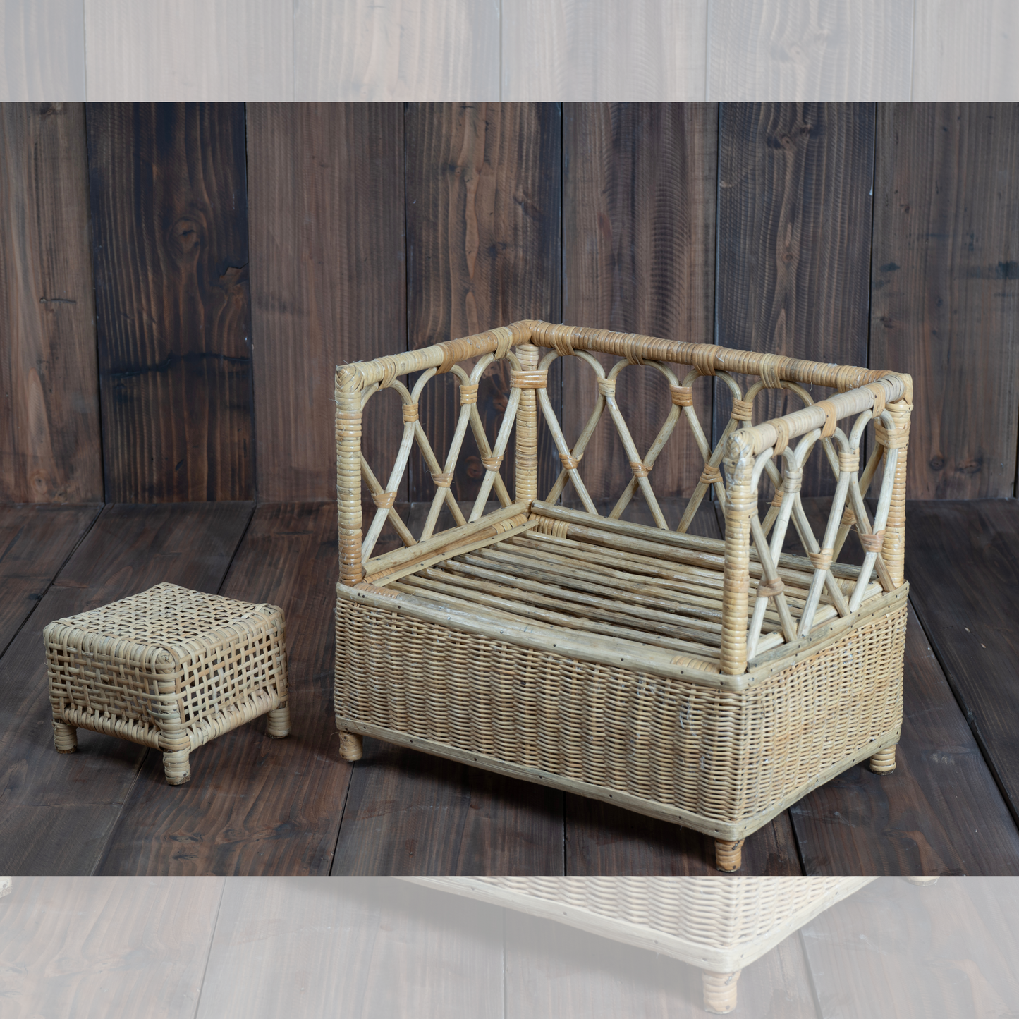 Cane sofa type 4
