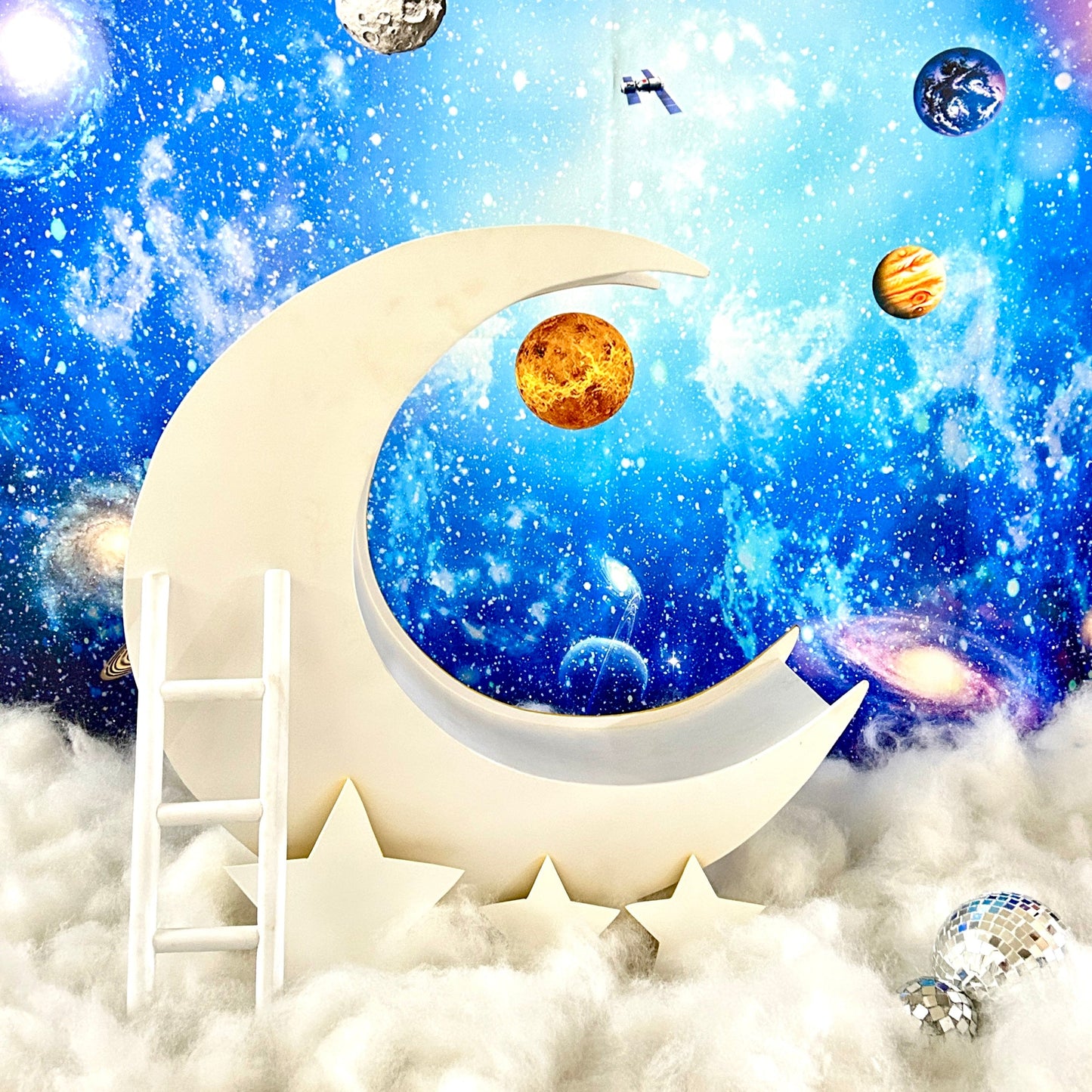 Moon Theme