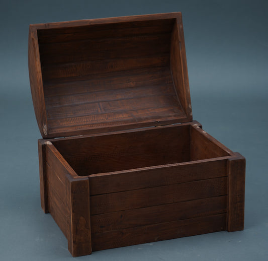 Wooden Sanduk